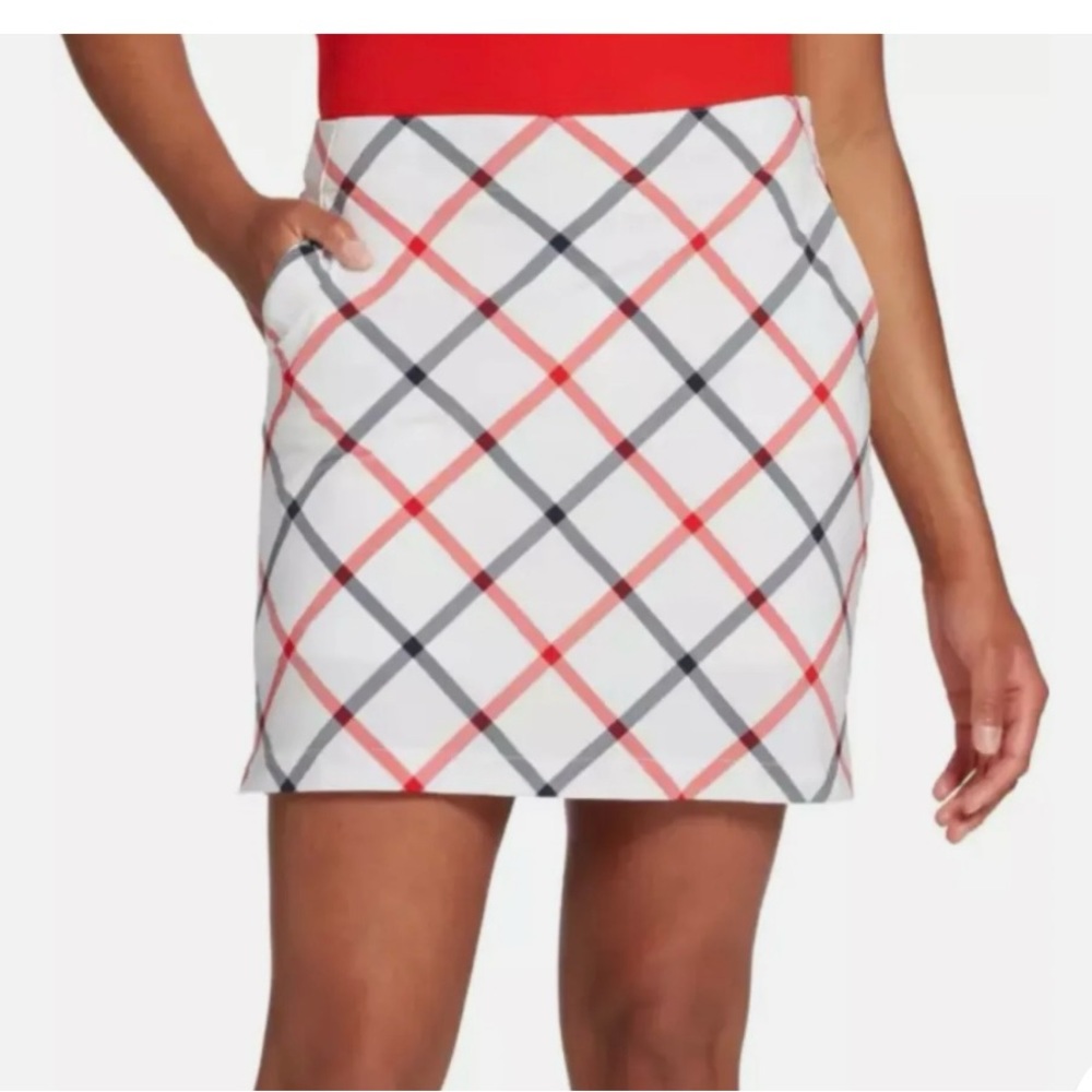 Lady Hagen plaid golf skort white blue red size 8
